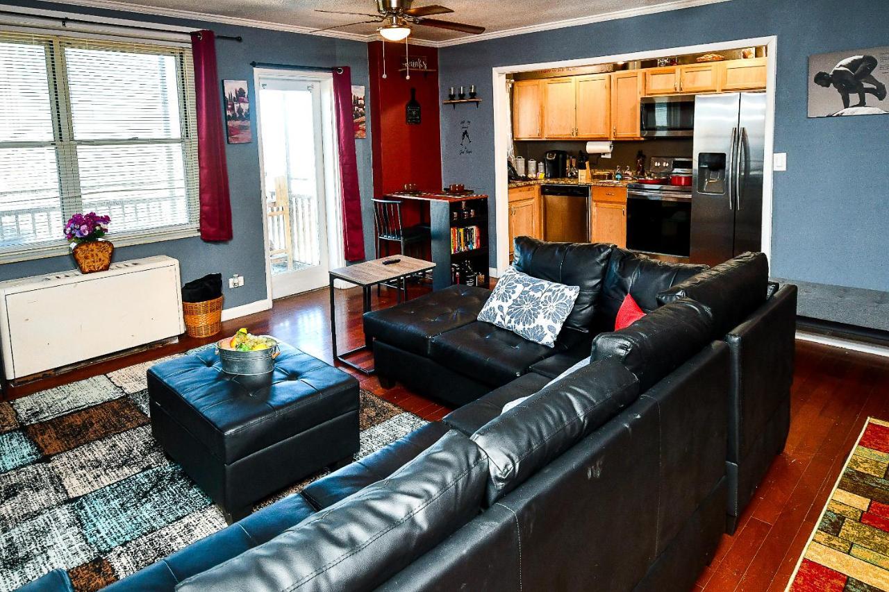 Modern Designed Dtwn Condo With A 99 Percent Walk Score Атланта Екстер'єр фото