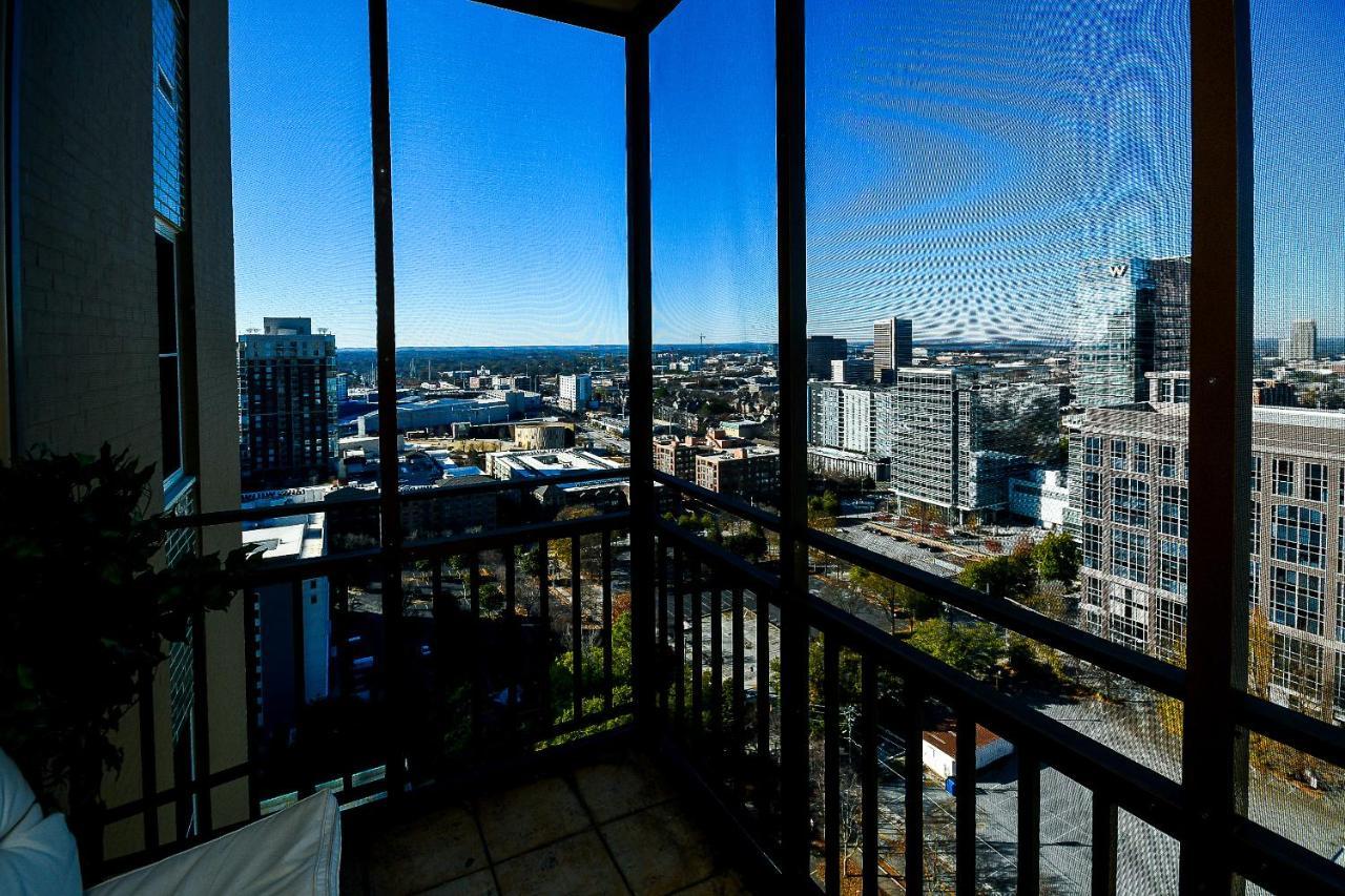 Modern Designed Dtwn Condo With A 99 Percent Walk Score Атланта Екстер'єр фото